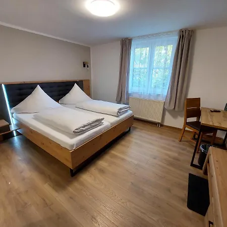 Landgasthof Mörsbergei 3* Bubenreuth
