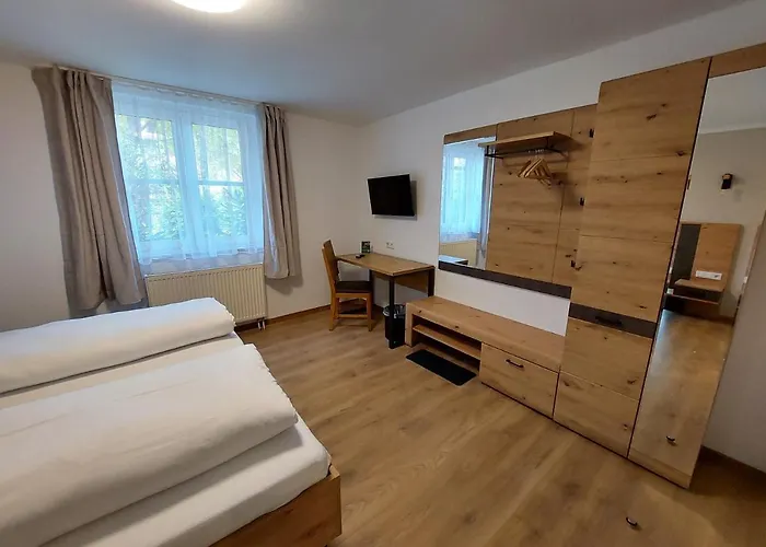 Landgasthof Moersbergei 3*