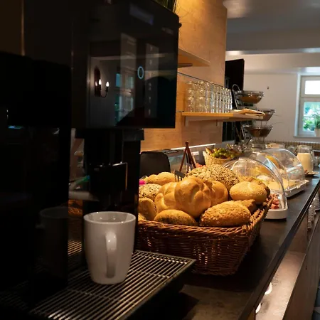 Landgasthof Moersbergei Hotel 3*