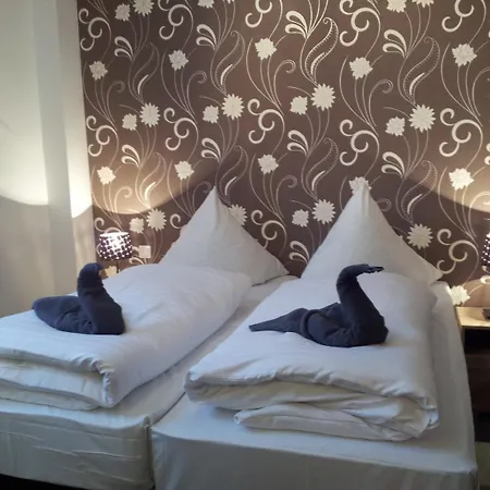 Landgasthof Moersbergei 3* Bubenreuth