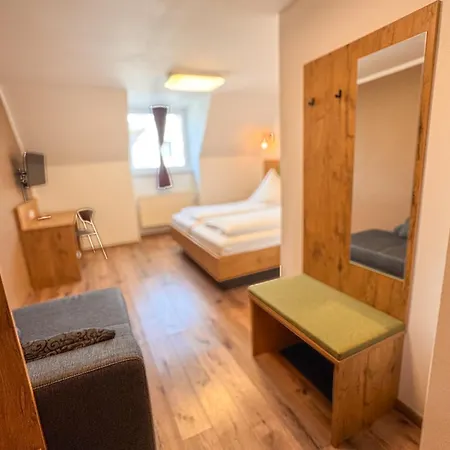 Landgasthof Moersbergei 3*