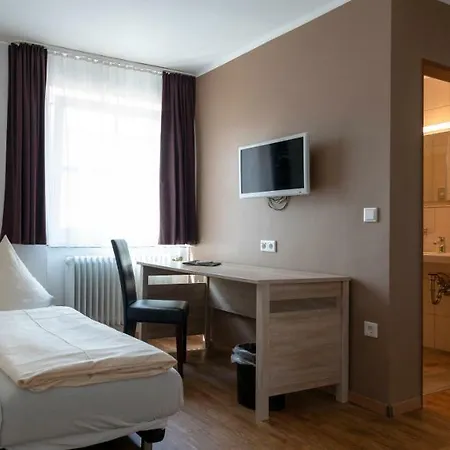Landgasthof Moersbergei Hotel